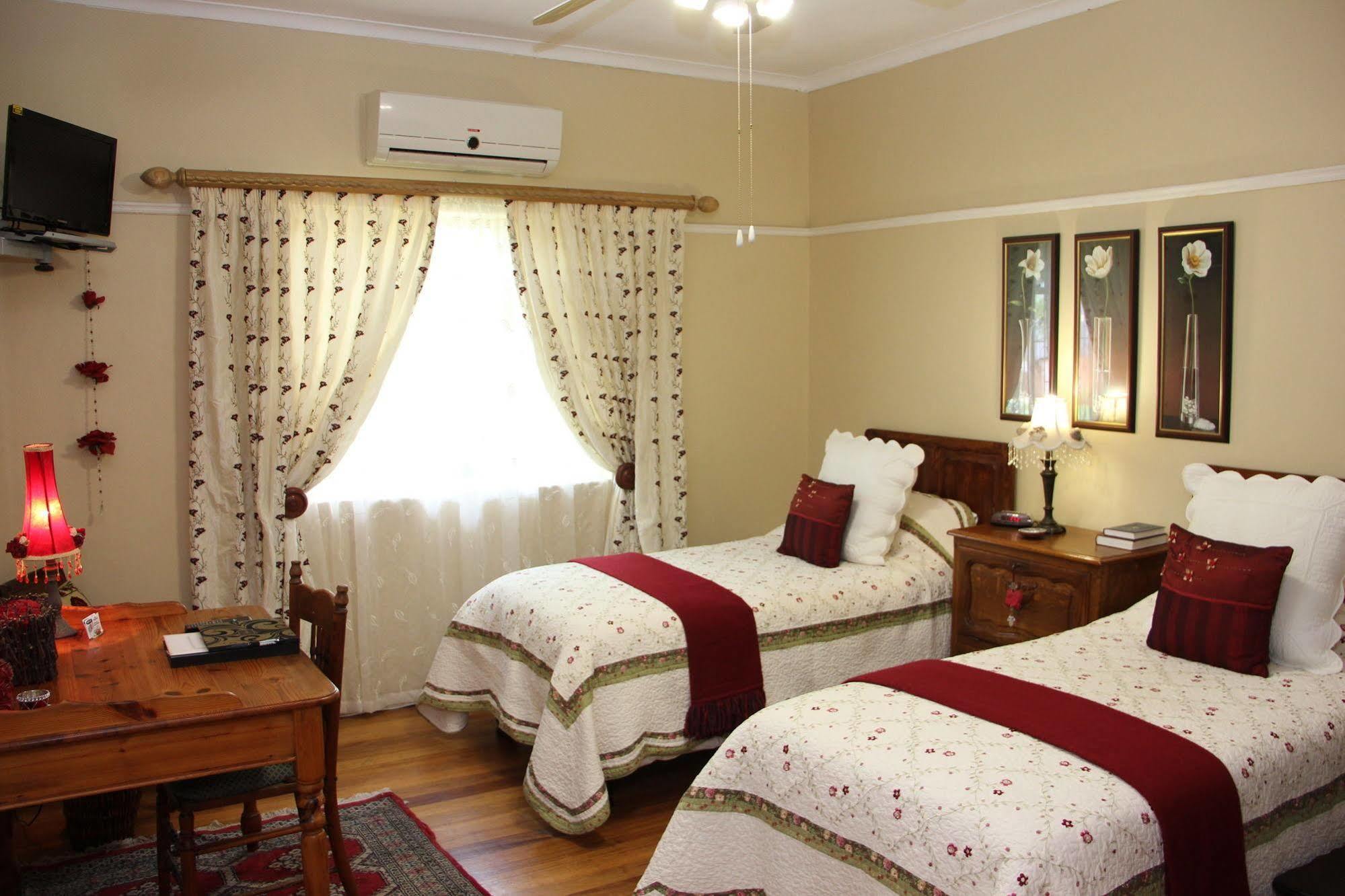 Bed and Breakfast Beau & I Graaff-Reinet Exterior foto